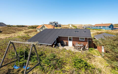 Brigit - 200M from the Sea: Hout, Huis, Verblijf, Huis, Dak, Landelijk Gebied, Siding, Blokhut, Garden Gebouwen, Hardwood