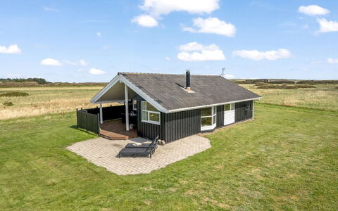 Eemil - 700M from the Sea: Dak, Land Lot, Verblijf, Huis, Landelijk Gebied, Schuur, Siding, Garden Gebouwen, Blokhut, Hut