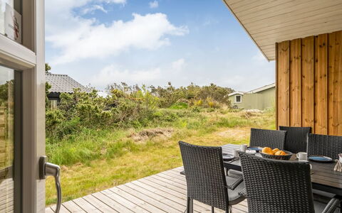 Gyrial - 950M from the Sea: Huis, Dak, Huis, Verblijf, Schuur, Garden Gebouwen, Siding, Werf, Blokhut, Hut