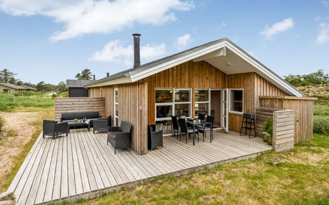 Gyrial - 950M from the Sea: Huis, Dak, Huis, Verblijf, Schuur, Garden Gebouwen, Siding, Werf, Blokhut, Hut