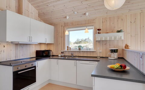 Gyrial - 950M from the Sea: Huis, Dak, Huis, Verblijf, Schuur, Garden Gebouwen, Siding, Werf, Blokhut, Hut