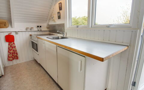 Algonda - 500M from the Sea: Dak, Huis, Huis, Verblijf, Siding, Landgoed, Oprit, Garden Gebouwen, Werf, Schuur