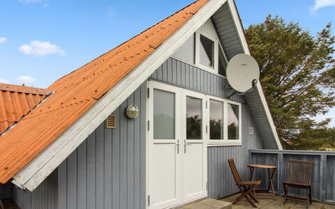 Algonda - 500M from the Sea: Dak, Huis, Huis, Verblijf, Siding, Landgoed, Oprit, Garden Gebouwen, Werf, Schuur