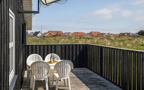 Emppu - 400M from the Sea: Verblijf, Schuur, Hut, Boerderij, Prairie, Keet, Schuur, Blokhut, Garden Gebouwen