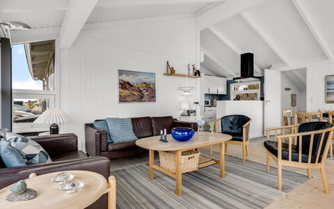 Laurentius - 300M from the Sea: Meubilair, Interieur Ontwerp, Hout, Flooring, Verdieping, Plafond, Woonkamer, Bankstel, Huis, Houten Vloer