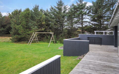 Amber - 500M from the Sea: Hout, Huis, Verblijf, Huis, Dak, Landelijk Gebied, Siding, Blokhut, Garden Gebouwen, Hardwood