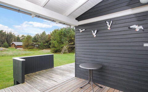 Amber - 500M from the Sea: Hout, Huis, Verblijf, Huis, Dak, Landelijk Gebied, Siding, Blokhut, Garden Gebouwen, Hardwood