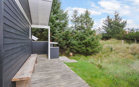 Amber - 500M from the Sea: Hout, Huis, Verblijf, Huis, Dak, Landelijk Gebied, Siding, Blokhut, Garden Gebouwen, Hardwood