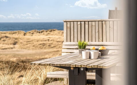 Ginne - 125M from the Sea: Dak, Land Lot, Verblijf, Huis, Landelijk Gebied, Schuur, Siding, Garden Gebouwen, Blokhut, Hut