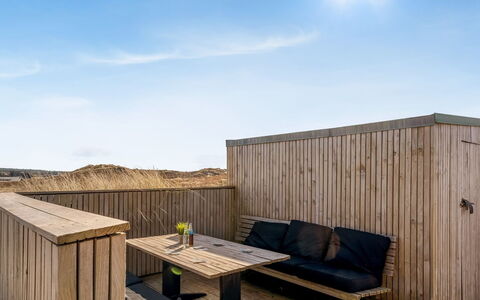 Ginne - 125M from the Sea: Dak, Land Lot, Verblijf, Huis, Landelijk Gebied, Schuur, Siding, Garden Gebouwen, Blokhut, Hut