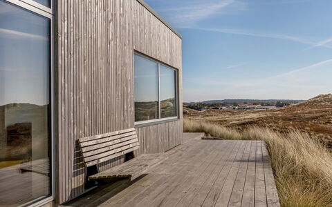 Ginne - 125M from the Sea: Dak, Land Lot, Verblijf, Huis, Landelijk Gebied, Schuur, Siding, Garden Gebouwen, Blokhut, Hut