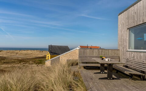 Ginne - 125M from the Sea: Dak, Land Lot, Verblijf, Huis, Landelijk Gebied, Schuur, Siding, Garden Gebouwen, Blokhut, Hut