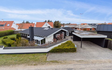 Frethi - 350M from the Sea: Dak, Huis, Huis, Verblijf, Siding, Landgoed, Oprit, Garden Gebouwen, Werf, Schuur