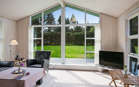 Hildburg - 1.5Km from the Sea: Hout, Interieur Ontwerp, Flooring, Plafond, Verdieping, Meubilair, Woonkamer, Huis, Bankstel, Houten Vloer