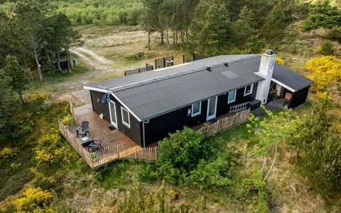 Noralee - 3.5Km from the Sea: Plafond, Flooring, Interieur Ontwerp, Verdieping, Samengesteld Materiaal, Meubilair, Toevlucht, Hotel, Ontwerp, Daylighting