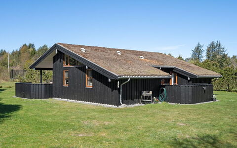 Jelin - 2.5Km from the Sea: Dak, Huis, Huis, Verblijf, Siding, Landgoed, Oprit, Garden Gebouwen, Werf, Schuur