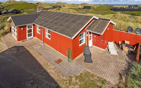 Dana - 290M from the Sea: Hout, Dak, Architectuur, Huis, Huis, Verblijf, Siding, Hardwood, Helling, Landgoed