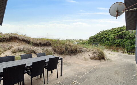 Aghe - 250M from the Sea