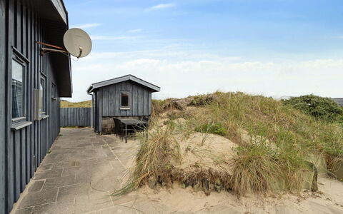 Aghe - 250M from the Sea