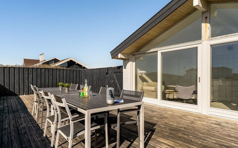 Rutha - 45M from the Sea: Hout, Huis, Verblijf, Huis, Dak, Landelijk Gebied, Siding, Blokhut, Garden Gebouwen, Hardwood