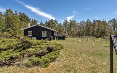 Melisande - 950M from the Sea