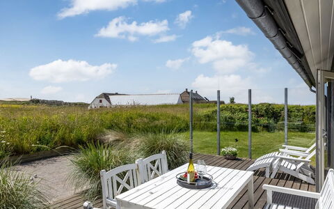 Ger - 200M from the Sea: Huis, Land Lot, Meubilair, Stoel, Deur, Veranda, Verblijf, Dek, Buitenmeubels, Buitentafel
