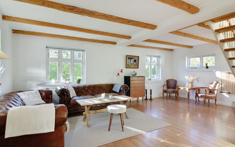 Iara - 6Km from the Sea: Appartement, Schaduw, Balkon, Stoel, Hek, Buitenmeubels, Aluminium, Kunstgras
