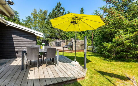 Gabi - 700M from the Sea: Gras, Struik, Huis, Tuin, Huis, Verblijf, Land Lot, Gazon, Groundcover