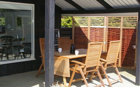 Gyri - 800M from the Sea: Vegetation, Struik, De Lente, Verblijf, Tuin, Schaduw, Backyard, Werf, Stoel