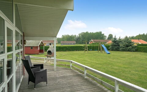Folke - 250M from the Sea: Plantengemeenschap, Zonlicht, Kruidachtige Plant, Tuin, Plantage, Landbouw, Boerderij