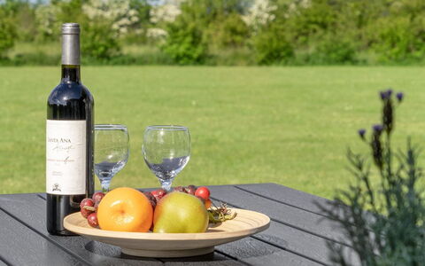 Hathulf - 700M from the Sea: Tableware, Meubilair, Tafel, Fles, Serveware, Drinkware, Buitenmeubels, Voedsel, Buitentafel