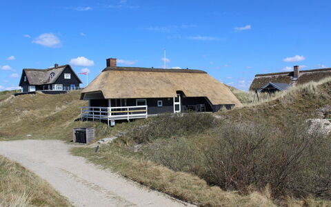 Telia - 250M from the Sea: Thatching, Verblijf, Hut, Helling, Dorp, Prairie, Steppe, Boerderij, Keet