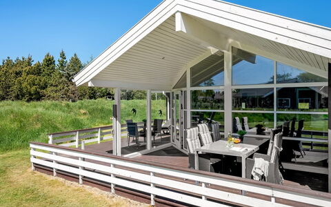 Domna - 800M from the Sea: Huis, Verblijf, Veranda, Siding, Boerderij, Outdoor Structuur