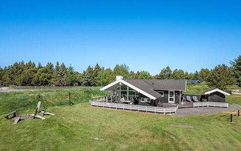 Domna - 800M from the Sea: Huis, Verblijf, Veranda, Siding, Boerderij, Outdoor Structuur