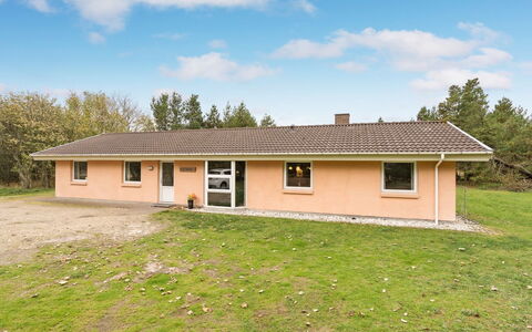 Vicktoria - 500M to the Fjord: Huis, Huis, Dak, Woongebied, Verblijf, Landgoed, Boerderij, Gazon, Landscaping, Siding