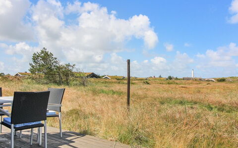 Edyta - 400M from the Sea: Gras, Huis, Dak, Huis, Verblijf, Struik, Land Lot, Landelijk Gebied, Boerderij, Groundcover