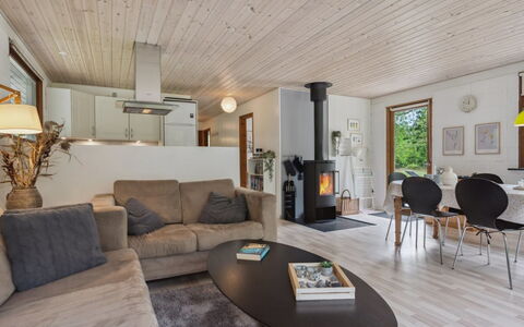 Marta - 1.5Km from the Sea: Huis, Dak, Huis, Verblijf, Schuur, Garden Gebouwen, Siding, Werf, Blokhut, Hut