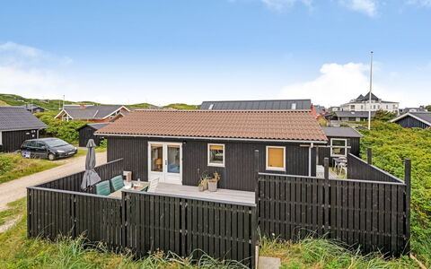 Köbes - 200M from the Sea: Appartement, Schaduw, Balkon, Stoel, Hek, Buitenmeubels, Aluminium, Kunstgras