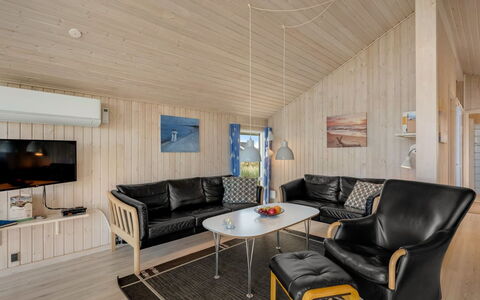 Zaga - from the Sea: Hout, Huis, Verblijf, Plafond, Hardwood, Woonkamer, Freezing, Winter, Plank, Blokhut