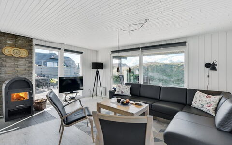 Aiske - from the Sea: Dak, Land Lot, Verblijf, Huis, Landelijk Gebied, Schuur, Siding, Garden Gebouwen, Blokhut, Hut