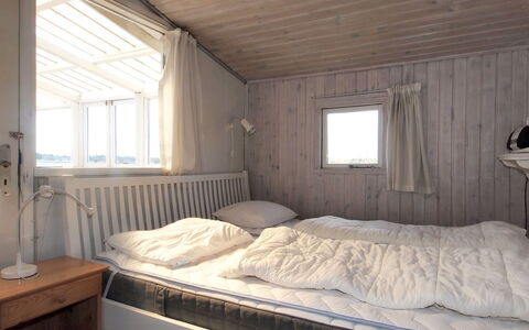 Annelotte - from the Sea: Slaapkamer, Bed, Hout, Laken, Bedding, Linens, Meubilair, Verdieping, Interieur Ontwerp, Bed Frame