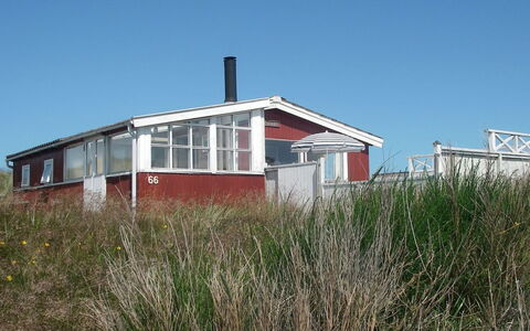 Annelotte - from the Sea: Dak, Architectuur, Huis, Huis, Land Lot, Landelijk Gebied, Plain, Verblijf, Siding, Veranda