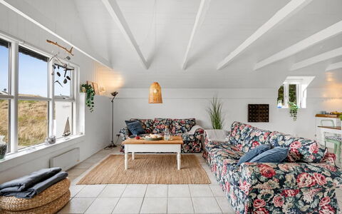 Annielle - from the Sea: Meubilair, Bankstel, Interieur Ontwerp, Woonkamer, Flooring, Hout, Verdieping, Plafond, Kamer