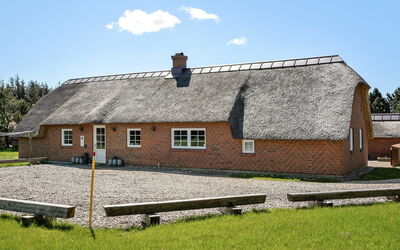 Jorkin - 1.8Km from the Sea