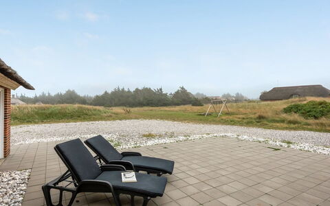 Matrona - 750M from the Sea: Verblijf, Huis, Huis, Dak, Veranda, Landgoed, Siding, Garden Gebouwen, Boerderij, Werf