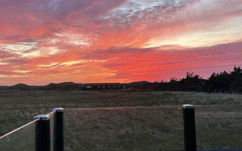 Carelle - 300M from the Sea: Lucht, Afterglow, Horizon, Zonsondergang, Schemer, Wolk, Morgenrood, Zonsopkomst, Avond, Ecoregio