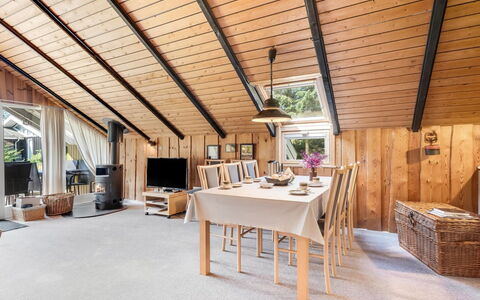 Maritha - 950M from the Sea: Hout, Interieur Ontwerp, Plafond, Flooring, Meubilair, Verdieping, Zolder, Straal, Houten Vloer, Hardwood