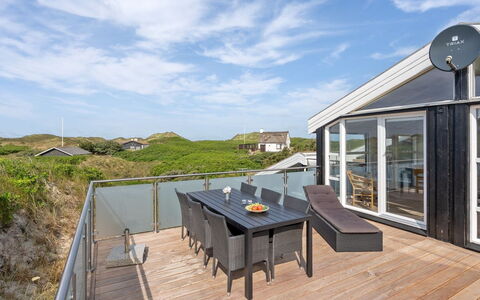 Swerting - 230M from the Sea: Huis, Verblijf, Veranda, Siding, Boerderij, Outdoor Structuur
