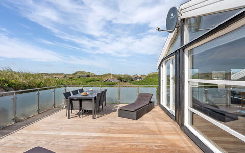 Swerting - 230M from the Sea: Huis, Verblijf, Veranda, Siding, Boerderij, Outdoor Structuur