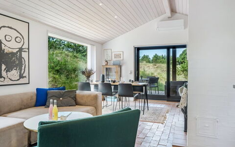Kadife - 750M from the Sea: Interieur Ontwerp, Meubilair, Hout, Bankstel, Flooring, Woonkamer, Plafond, Verdieping, Huis, Kamer
